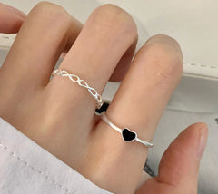 Retro Bear Ring with Black Heart and Flower Design